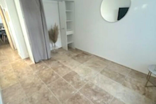 LA BOUILLADISSE – Appart T2 + cave