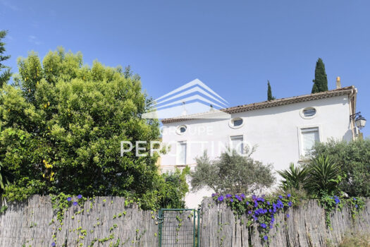 Bastide La Ciotat 5 pièce(s) 184 m2