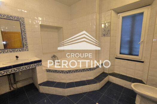 Bastide La Ciotat 5 pièce(s) 184 m2