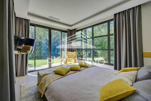 Villa contemporaine de prestige 271 m²