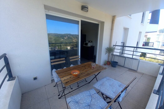 Appartement T2 Les Camoins avec terrasse