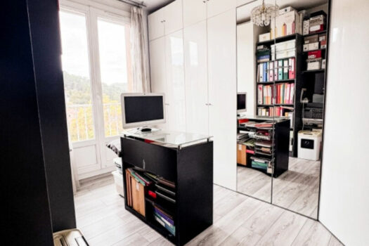 Appartement Auriol 5 pièce(s) 100 m2