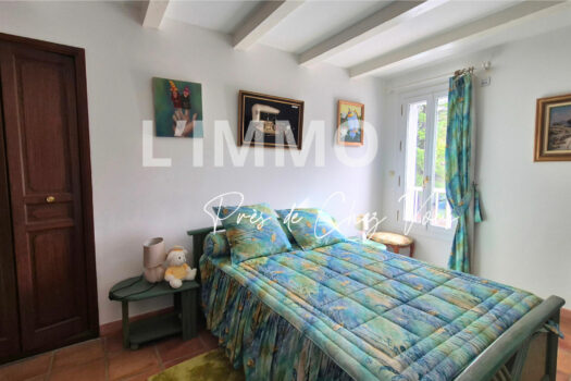 Mas de Prestige sur Auriol 200m² avec 4000m² de terrain