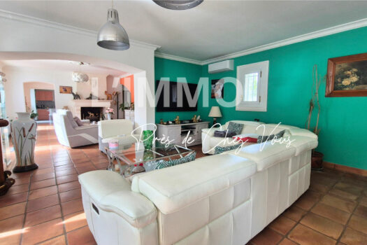 Mas de Prestige sur Auriol 200m² avec 4000m² de terrain