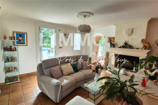 Mas de Prestige sur Auriol 200m² avec 4000m² de terrain