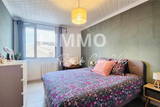 Maison de ville rénovée avec terrasse, au coeur de la Madrague