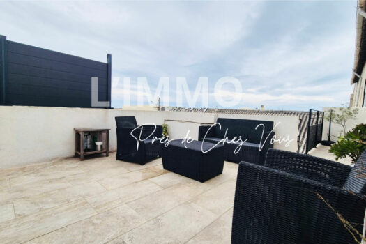 Maison de ville rénovée avec terrasse, au coeur de la Madrague