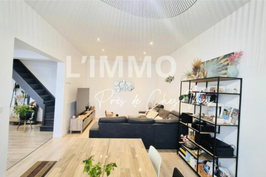 Maison de ville rénovée avec terrasse, au coeur de la Madrague