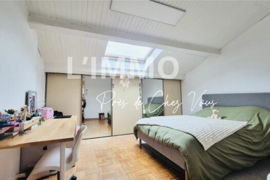 Maison de ville rénovée avec terrasse, au coeur de la Madrague