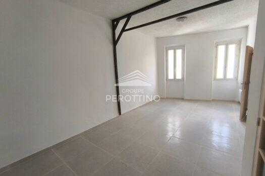 ROQUEVAIRE – T3 + GRENIER +CAVE