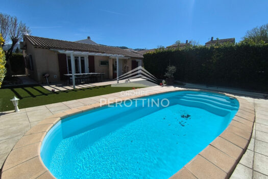 Villa Auriol 4 pièce(s) 110 m2