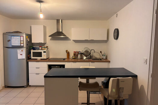APPARTEMENT RENOVE GARDANNE – 2 pièce(s) – 65 m2