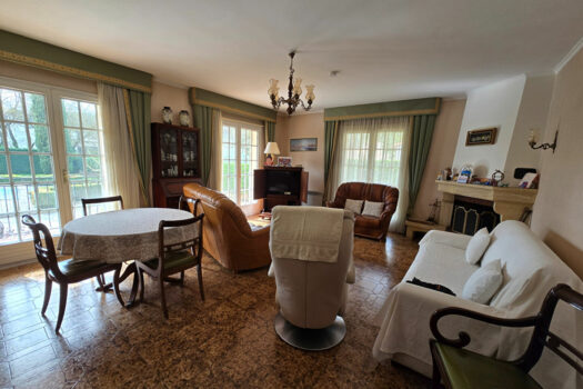 LA BOUILLADISSE – Villa T3 s/1240m² jardin