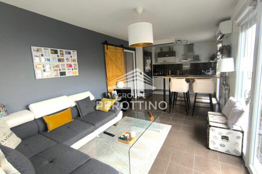 Appartement Marseille 3 pièce(s) 57 m2 avec terrasse