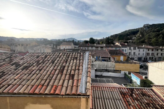 Maison de village 115m² de caractère avec terrasse et garage
