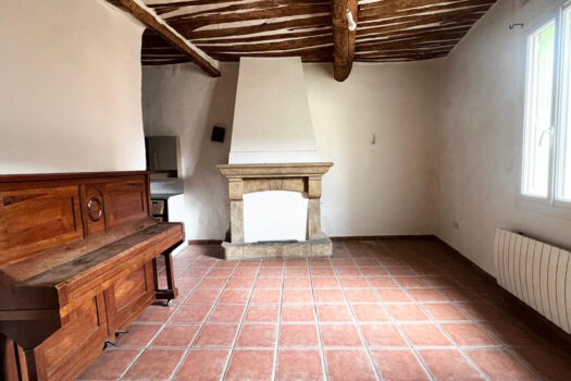 Maison de village 115m² de caractère avec terrasse et garage