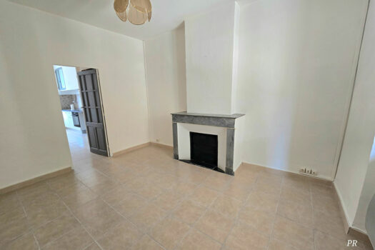 LA BOUILLADISSE – Appartement T2 + Caves