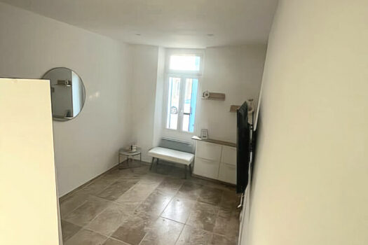 LA BOUILLADISSE – Appart T2 + cave