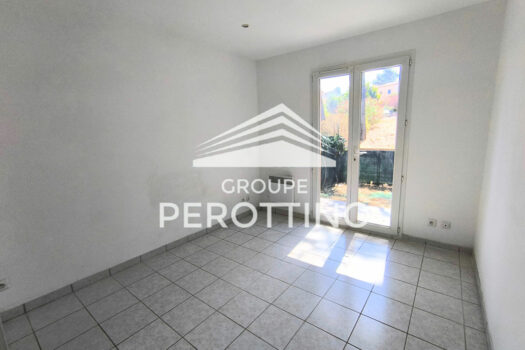 Appartement Peypin 2 pièce(s) 43 m2 avec extérieur