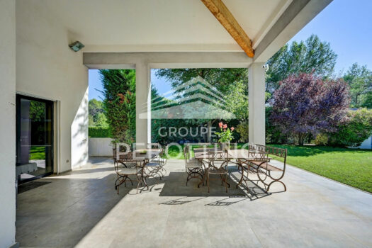 Villa contemporaine de prestige 271 m²