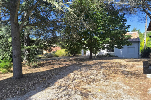 LA BOUILLADISSE – villa T4/5 s/ 1773m²