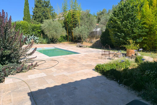 LA BOUILLADISSE – villa T4/5 s/ 1773m²