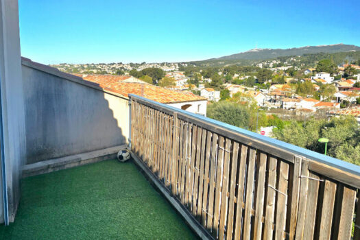 ALLAUCH- Appartement T2 avec balcon