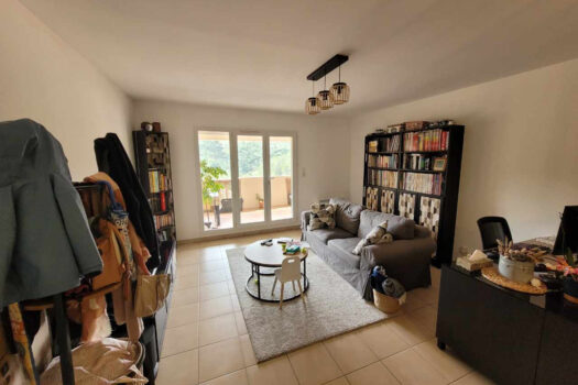 APPARTEMENT RECENT PEYPIN – 3 pièce(s) – 77 m2