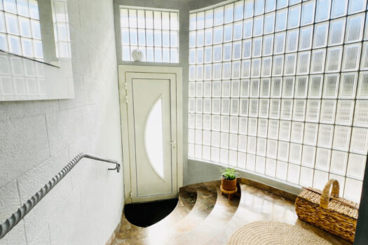 Maison familiale avec piscine et dépendances