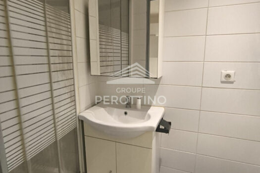 ROQUEVAIRE – Studio de 22m² en RDC