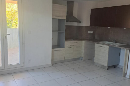 APPARTEMENT RECENT GREASQUE – 3 pièce(s) – environ 70m2