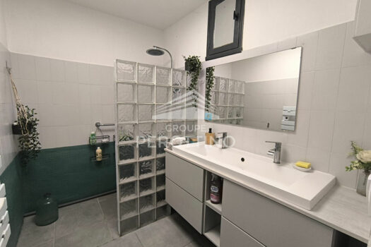 À SAISIR – Bas de villa de 68 m² avec jardin, atelier et garage – Trets