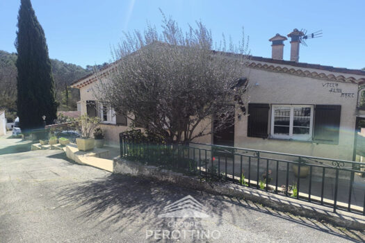 Maison Peynier 7 pièce(s) 210 m2