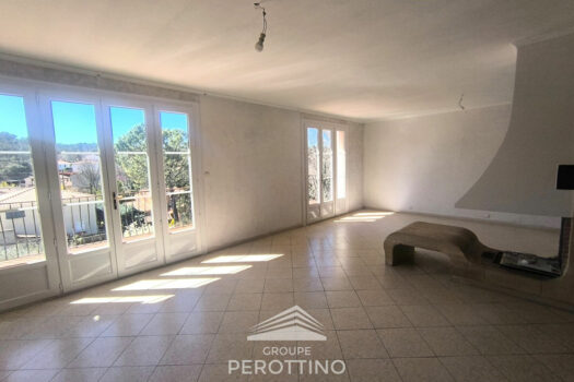 Maison Peynier 7 pièce(s) 210 m2