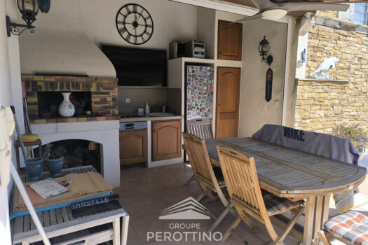 Maison Peynier 7 pièce(s) 210 m2