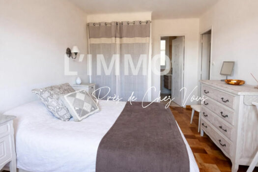 Maison Auriol 7 pièces 240 m2