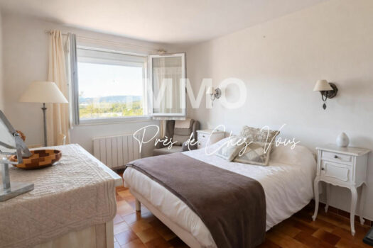 Maison Auriol 7 pièces 250 m2