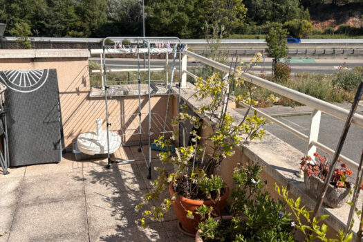 GARDANNE – 65 m2