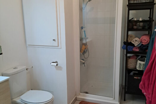 T2/ 41.50m² jardinet / box/ Très récent