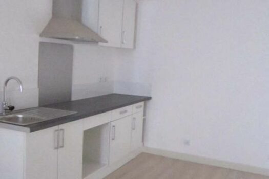 APPARTEMENT LA BOUILLADISSE – 2 pièce(s) – 55 m2