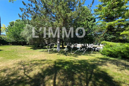 Mas de Prestige sur Auriol 200m² avec 4000m² de terrain