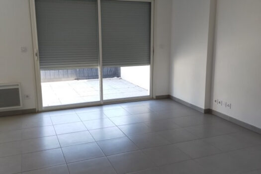 T3 de 64m2 avec terrasse et garage en sous sol