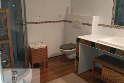 APPARTEMENT bas de maison PEYPIN – 2 pièce(s) – 63 m2