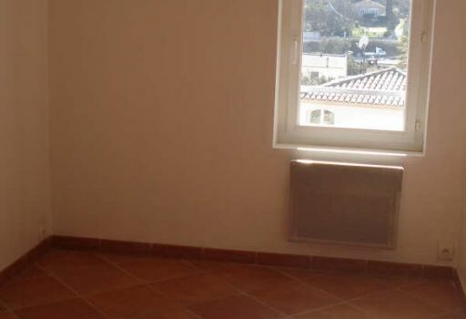 APPARTEMENT CADOLIVE – 3 pièce(s) – 64 m2