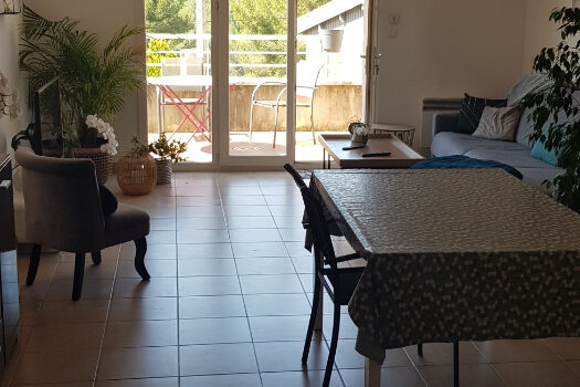 APPARTEMENT PEYPIN – 3 pièce(s) – 77 m2