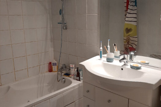 APPARTEMENT PEYPIN – 3 pièce(s) – 77 m2