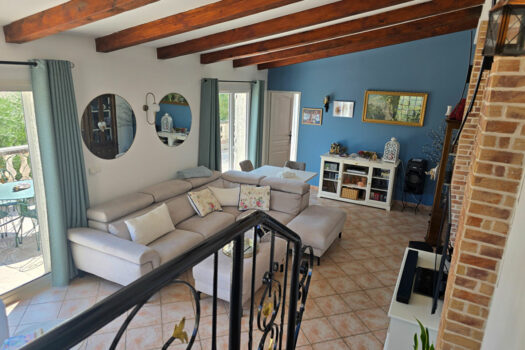 PEYPIN – Villa T4 s/ 1200m² de jardin