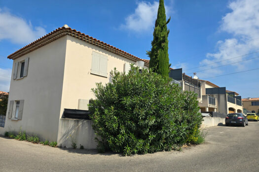 GARDANNE – T3 avc Terrasse, jardinet et 2 parkings