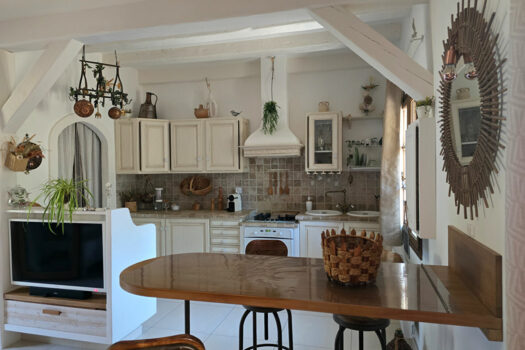 LA BOUILLADISSE- Maison R+1 de type 2 de 66m² environ