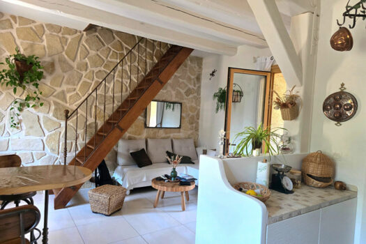 LA BOUILLADISSE- Maison R+1 de type 2 de 66m² environ
